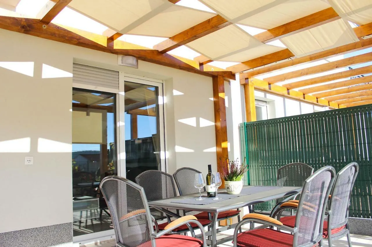 Luxury Apartment With Private Pool Trogir